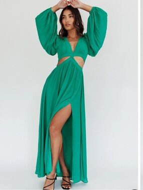 Selfie Leslie Jessalynn Cut-Out Long Sleeve Maxi Dress Green XS